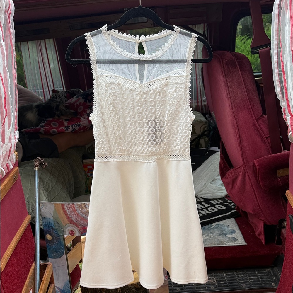 Francesca's Collections Cream Lace Mini Dress